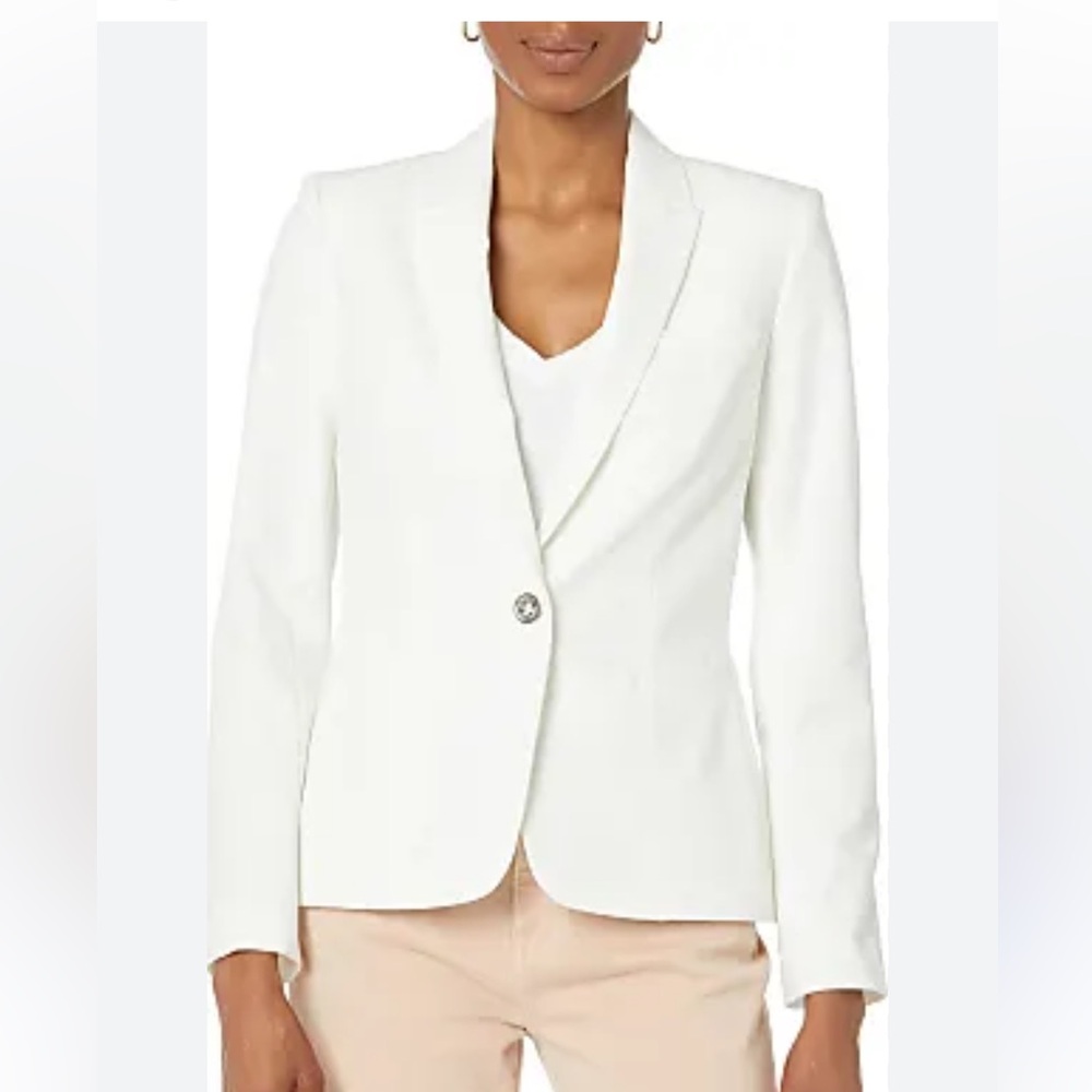 Tommy Hilfiger® Solid Blazer featuring a super soft fabric. White size 2
